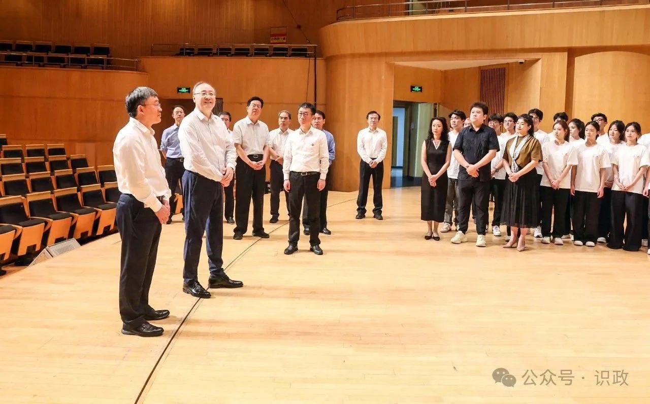 b502e39ba4924af7ba94e9c4a7112bac.jpg b502e39ba4924af7ba94e9c4a7112bac.jpg